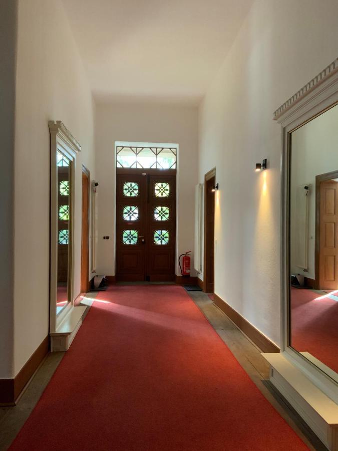 Das Ministerhaus - 1-2 Zimmer In Historischer Villa Bergkamen Bagian luar foto