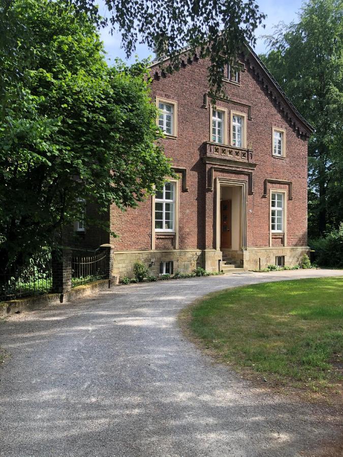 Das Ministerhaus - 1-2 Zimmer In Historischer Villa Bergkamen Bagian luar foto